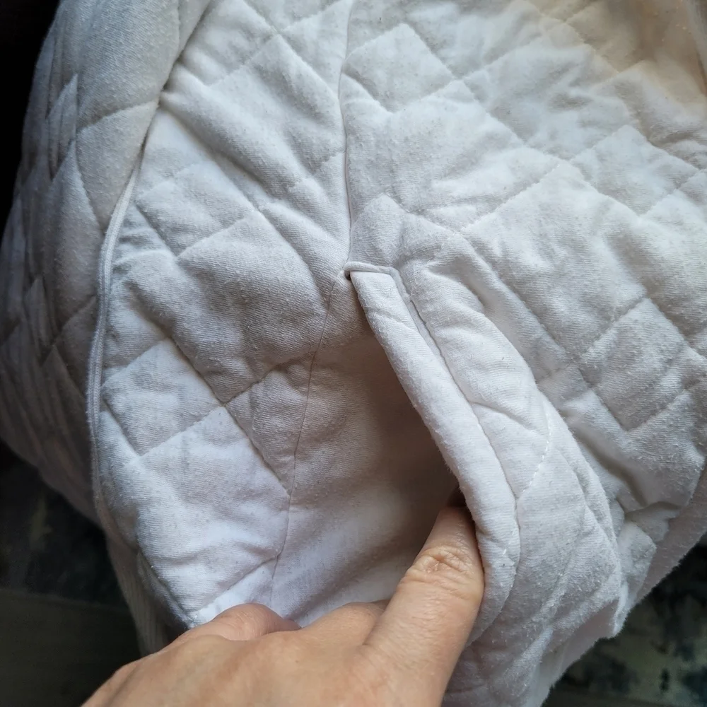 FREE PEOPLE Quilted Split Back Hooded Jacket